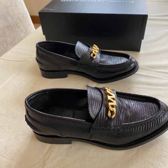 Alexander Wang Women's Carter Black Embossed Loafers Size 38 (MSRP $595) NIB - Picture 1 of 10